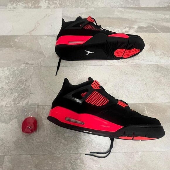 Nike Air Jordan 4 Retro Red Thunder - Size 13/12.5 - Picture 2 of 7